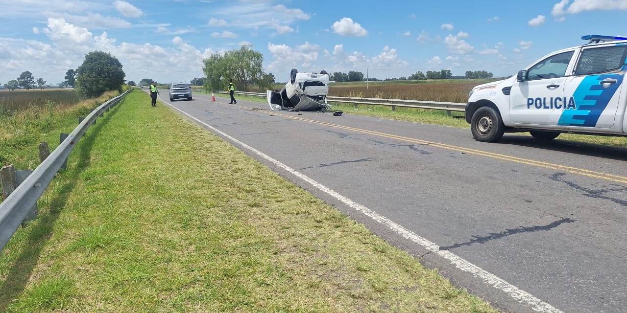 Impresionante vuelco en la Ruta Nacional 226: una herida
